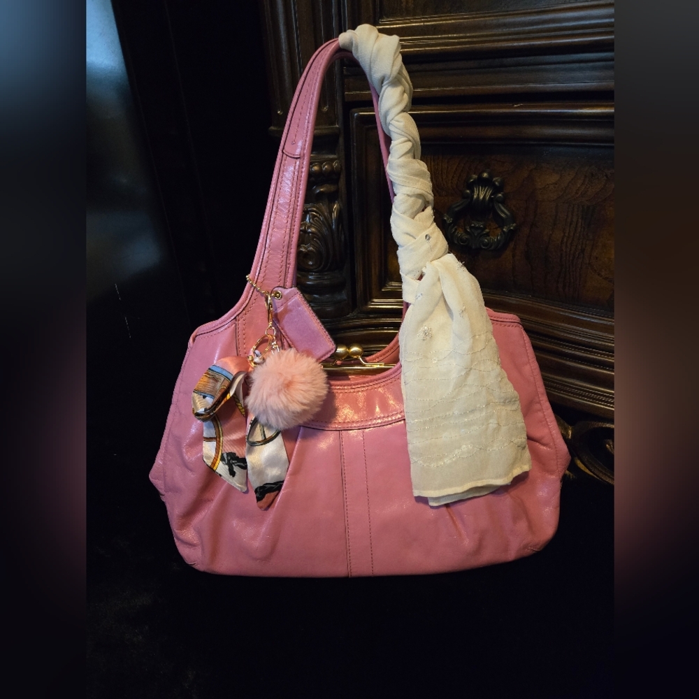 Ergo Pleated Pink Patent Leather Satchel